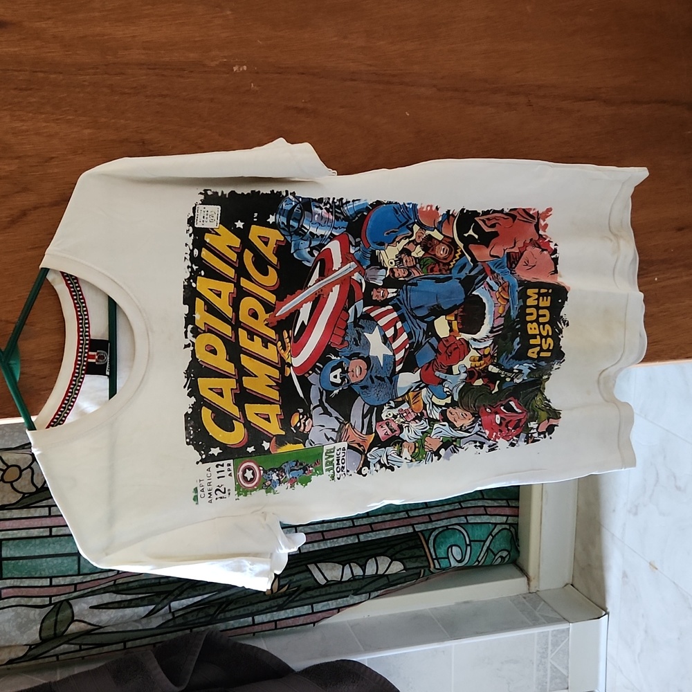 Captain America tshirt unisex
